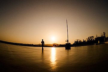 ＮＸ沖縄イーテクノロジー　屋上から望む夕日